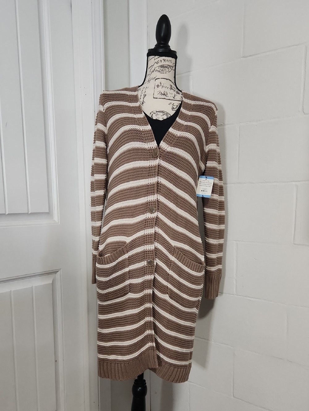 Kenneth Cole Reaction Tan and White Striped Long Cardigan Duster Size Large